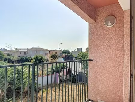 location appartement 3 pièces 73 m2 à perpignan