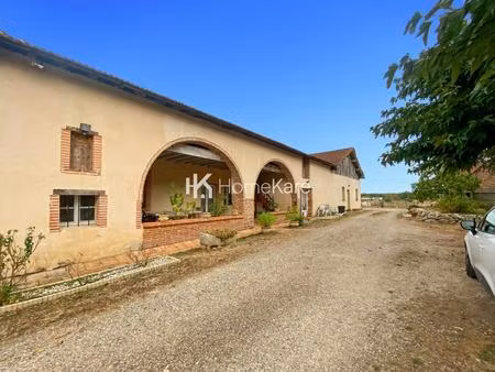 vente maison 8 pièces 240 m² castelsarrasin (82100)