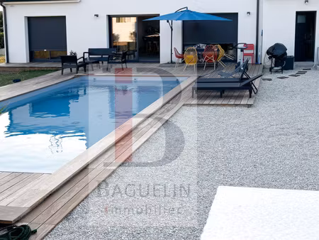 maison neuve quartier paradis