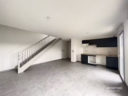 villa t4 de 82 30m² avec jardin - muret