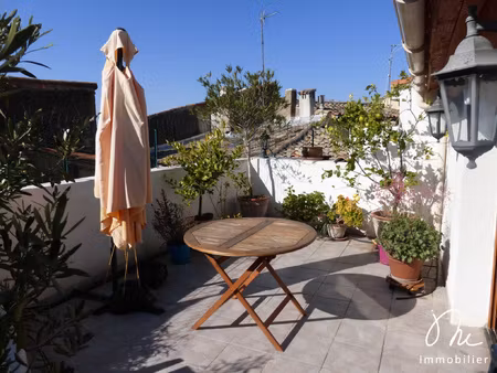 maison familiale avec terrasse et espace indépendant au rdc