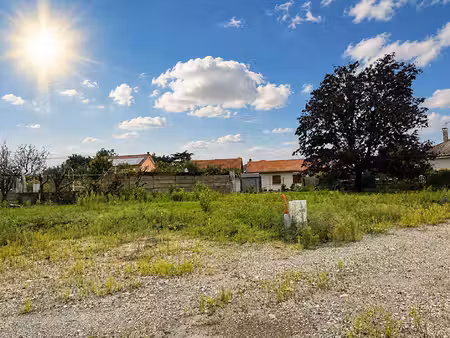 terrain viabilisé - decines charpieu 211 m2 - maison 100m²