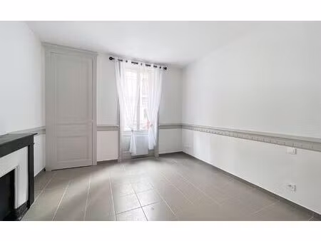 location appartement  24.51 m² t-2 à roanne  300 €