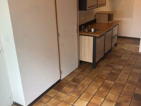 t2 plein centre de lagardelle à 480 hc