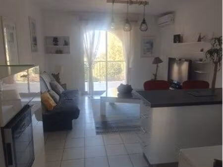 studio à louer à l’année