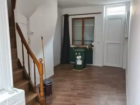 maison amiénoise meublée – 67m2 – 2 chambres – cour – amiens saint-honoré