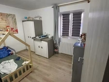 location appartement type f4 à guessling-hémering
