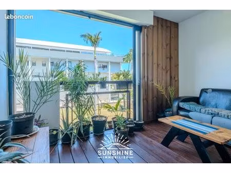 appartement t1 bis meublé résidence du mail saint denis  sunshine immobilier