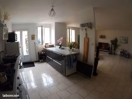 appartement 3 pièces 112 m²