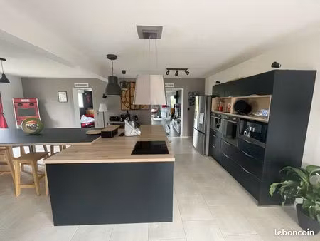 magnifique villa avec piscine chauffée