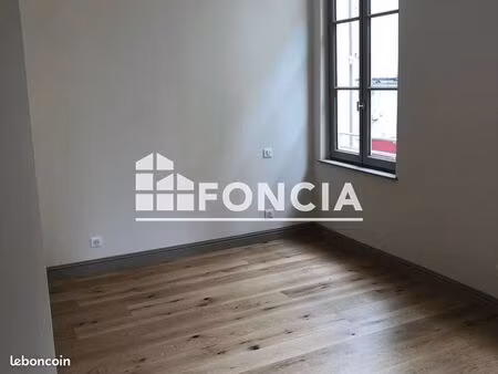 studio 1 pièce 25 m²