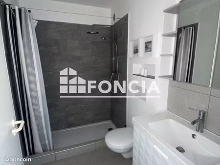 studio 1 pièce 29 m²