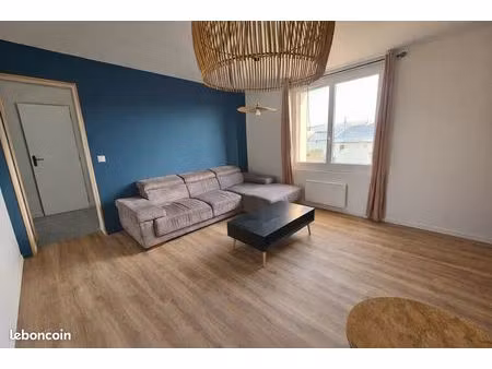 t2 meublé rénové – 47 m² – garage privatif – lumineux – sans frais d’agence – montluçon