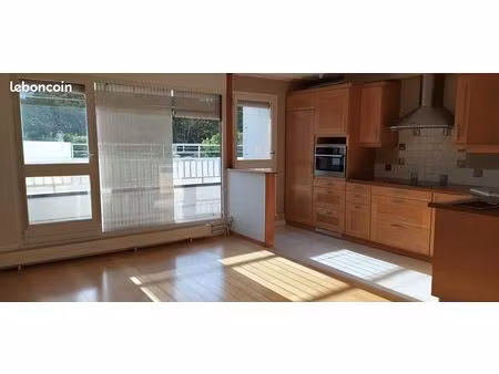 2 pièces sans intermédiaire à nanterre-préfecture (rer a)