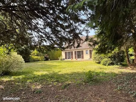 location maison 144 m² orgeval (78)