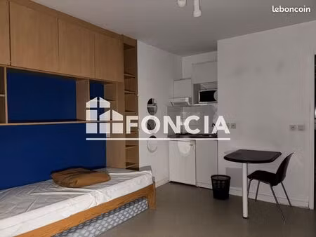 studio 1 pièce 19 m²