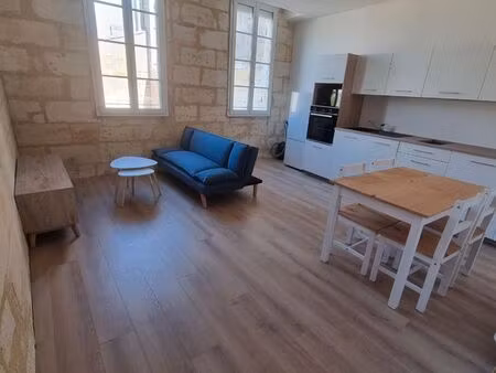 t2 meublé entièrement refait à neuf