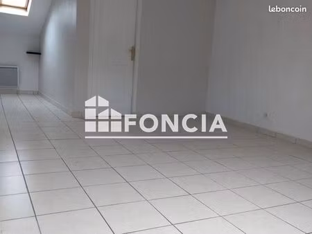 studio 1 pièce 26 m²