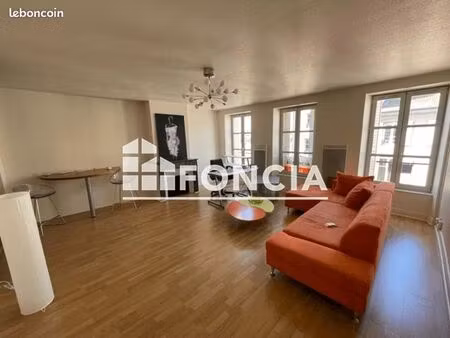 appartement 2 pièces 62 m²