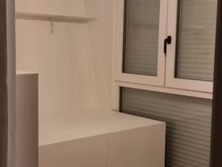 charmante studette totalement rénovée – paris 17e – rue labie