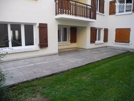 appartement 3 pièces 84 m²