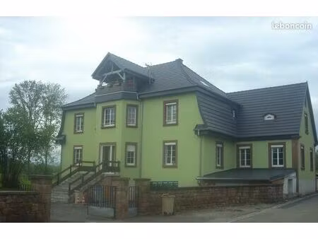 appartement f2 de 35 m² dans maison de caractère