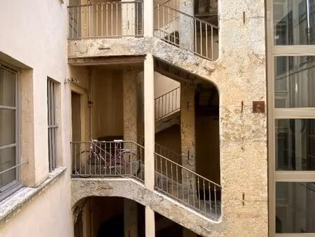 appartement 2 pièces 54 m²