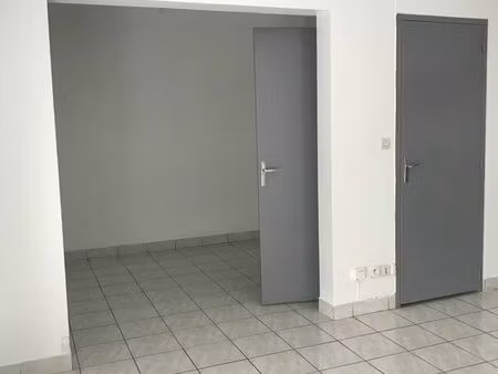 t 3 rue des écoles à 5 mn zinord