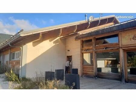 votre futur espace pro à autrans – 245 m² avec parking