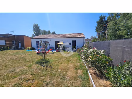 vente maison 4 pièces 77 m² le bernard (85560)
