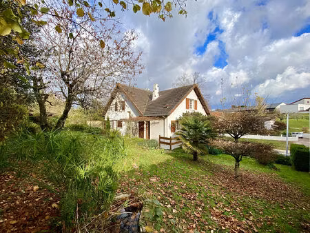 vente maison 6 pièces 160 m² poitiers (86000)