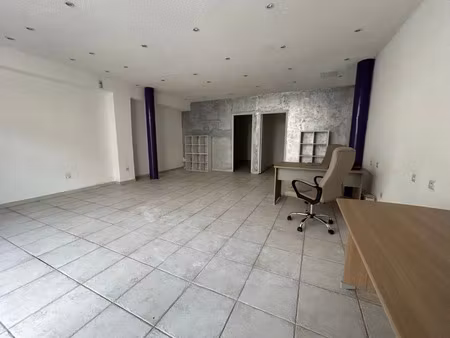 location commerce 58 m² à la seyne-sur-mer (83500)