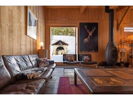 magnifique ferme rénovée située à samoëns