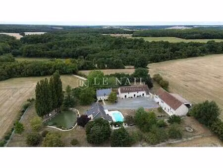 propriété de luxe à vendre à montrésor : 650 000 € | 260m²