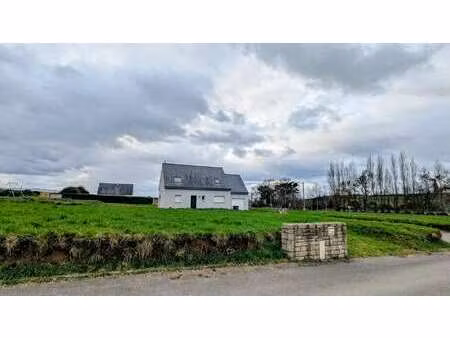 vente terrain à plonévez-porzay (29550) : à vendre / 631m² plonévez-porzay
