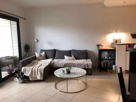 location appartement 3 pièces à saint-malo (35400) : à louer 3 pièces / 54m² saint-malo