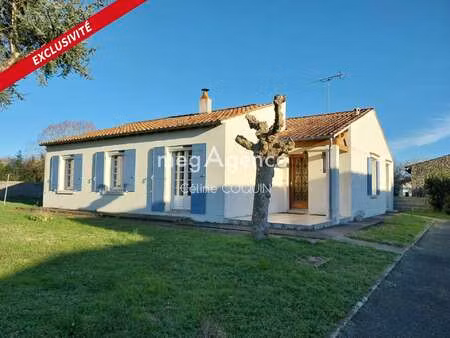 vente maison à champagnolles (17240) : à vendre / 100m² champagnolles