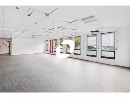 location bureau courbevoie 92400