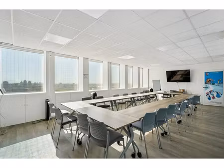 bureaux à vendre/à louer pantin ! ?