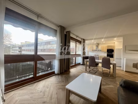 appartement 3 pièces meublé 73.26m2 refait à neuf avec balco