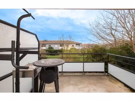 appartement roques 39.41 m² t-2 à vendre  109 000 €