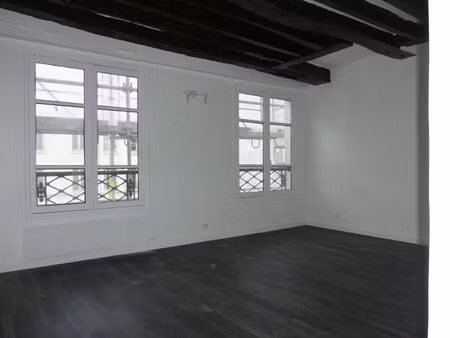 m° place clichy  studio 23 m² avenue de clichy