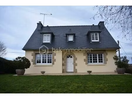 pavillon de 123 m² à lamballe