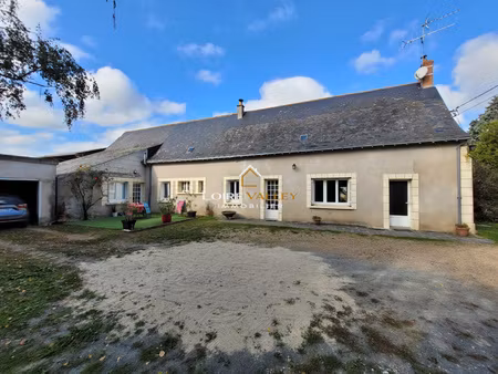 saint mathurin sur loire  longère dans un environneement cal