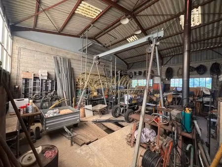 local industriel/entrepôt