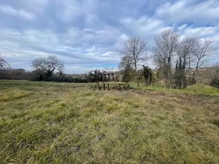 vente terrain 2097 m² à angouleme (16000)  107 000 €