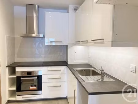 appartement f2 à louer - 2 pièces - 45 17 m2 - suresnes - 92 - ile-de-france