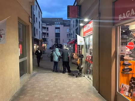 vente locaux professionnels 33 m² à clamart (92140)  12 000 €