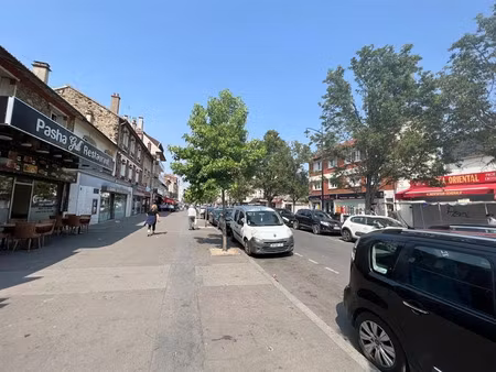 vente locaux professionnels 140 m² à les pavillons-sous-bois (93320)  18 000 €