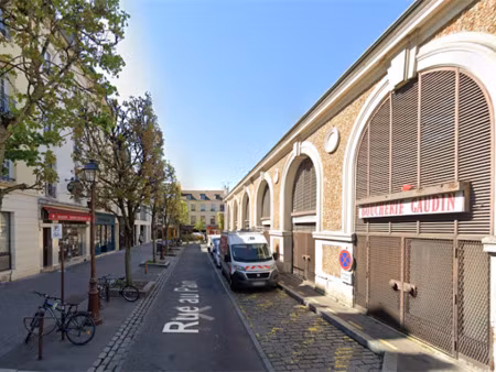 vente locaux professionnels 65 m² à versailles (78000)  26 508 €